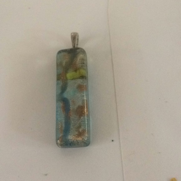 Jewelry - Stunning new pendant